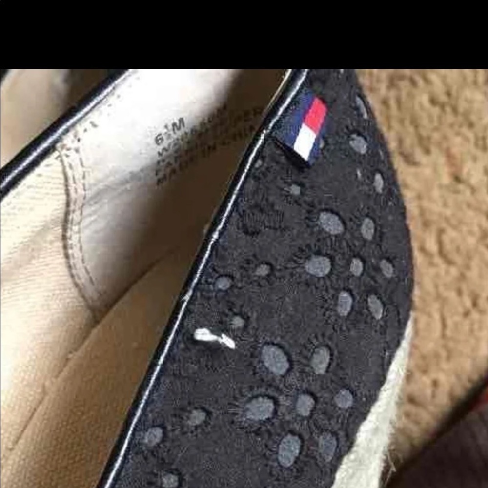 Tommy Hilfiger 6 1/2M wedges